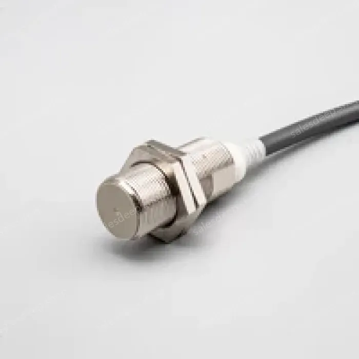 M18 Shield Inductive proximity switch E2E-X5Y1-Z 2M