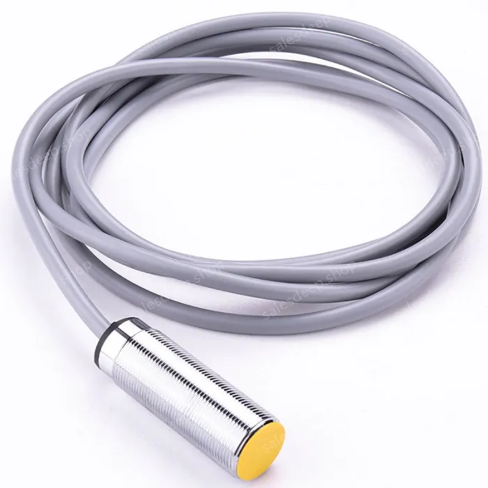 M18 Domenzi Inductive proximity switch BI5-M18-AP6X